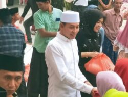 Peduli, H. Abdullah Hidayat Salurkan Zakat Pada Ribuan Masyarakat di Bulan Suci Ramadhan