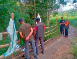 Ruas Jalan Penghubung Dua Desa Di Sampang Terkena Longsor